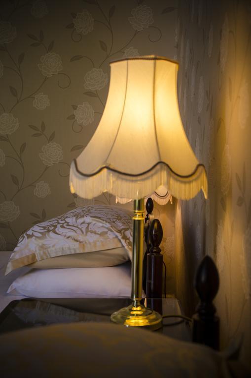 The Lodge Guest House Елджин Екстериор снимка